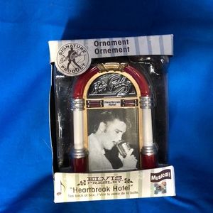 The “King” Elvis Presley Ornament